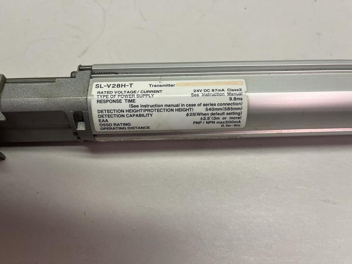 Used KEYENCE,SL-V28H-T,LIGHT CURTAIN TRANSMITTER