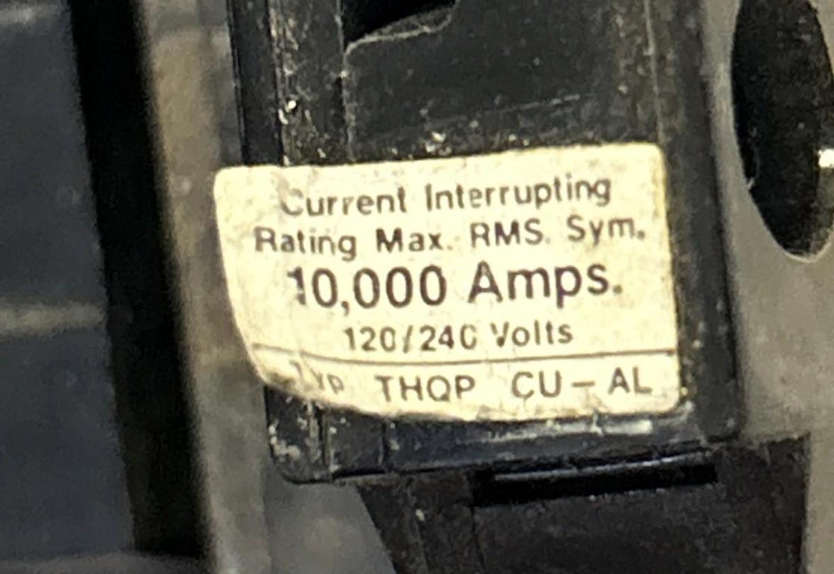 Used GENERAL ELECTRIC,THQP115,CIRCUIT BREAKER 15A 120/240V 1P LOT OF 14