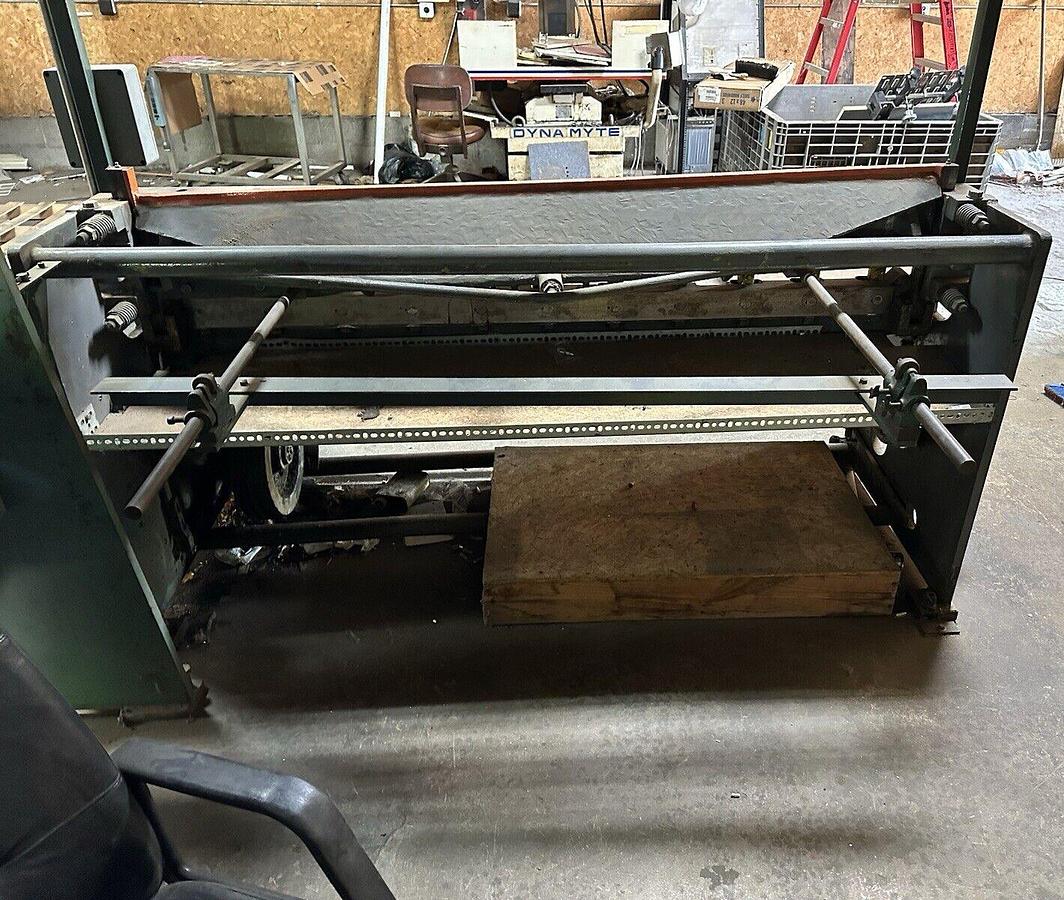 Used Diamond Machine 1472,72" 14 Gauge Power Squaring Shear
