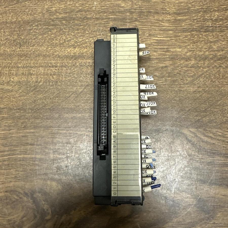 Used Mitsubishi,FA-TB32XY,PLC Connection Terminal