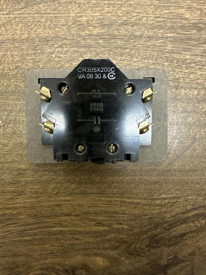 GE,CR305X200C,Aux Contact Block