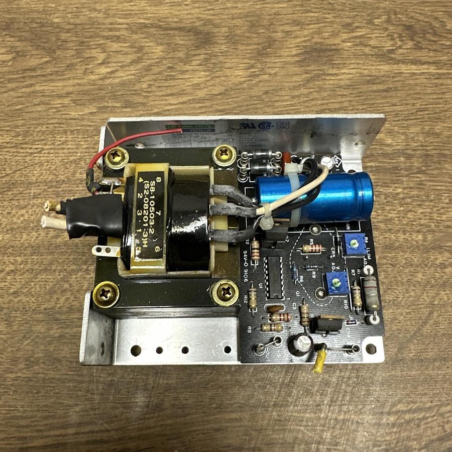 Used Sola,SLS-05-030-1,Linear Power Supply