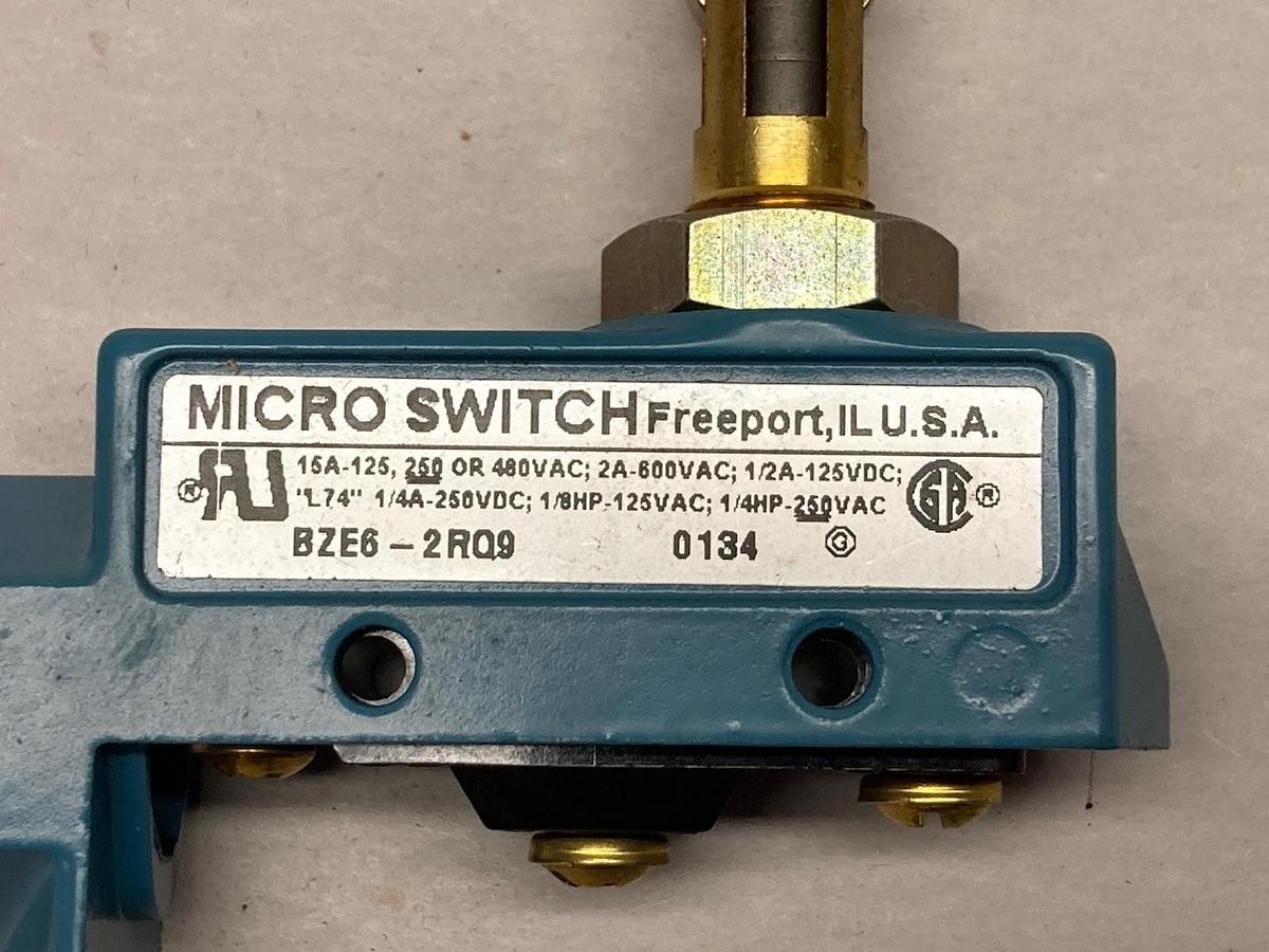 Used Honeywell,BZE6-2RQ9,Micro Switch