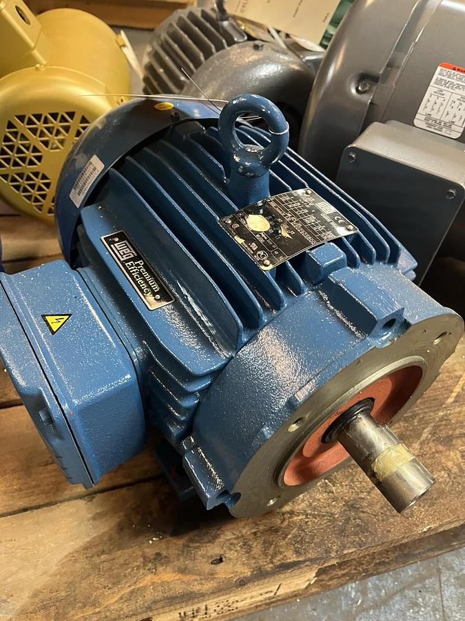 WEG,13ABR09-1004355126,MOTOR 5.5kW 3480RPM 3PH 230V 112M-2