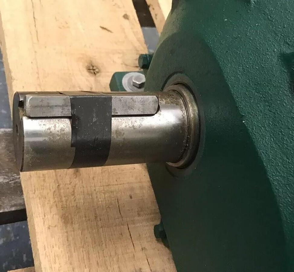 Used Reliance ,180-CM-28A-K4,Conveyor Speed Reducer  Ratio 70.0