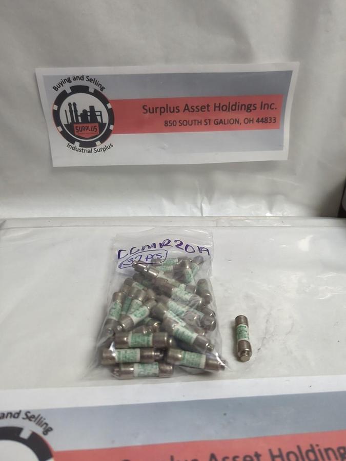 Used LITTELFUSE,CCMR20,CLASS CC 20 AMP FUSE LOT OF 37 PRE-OWNED