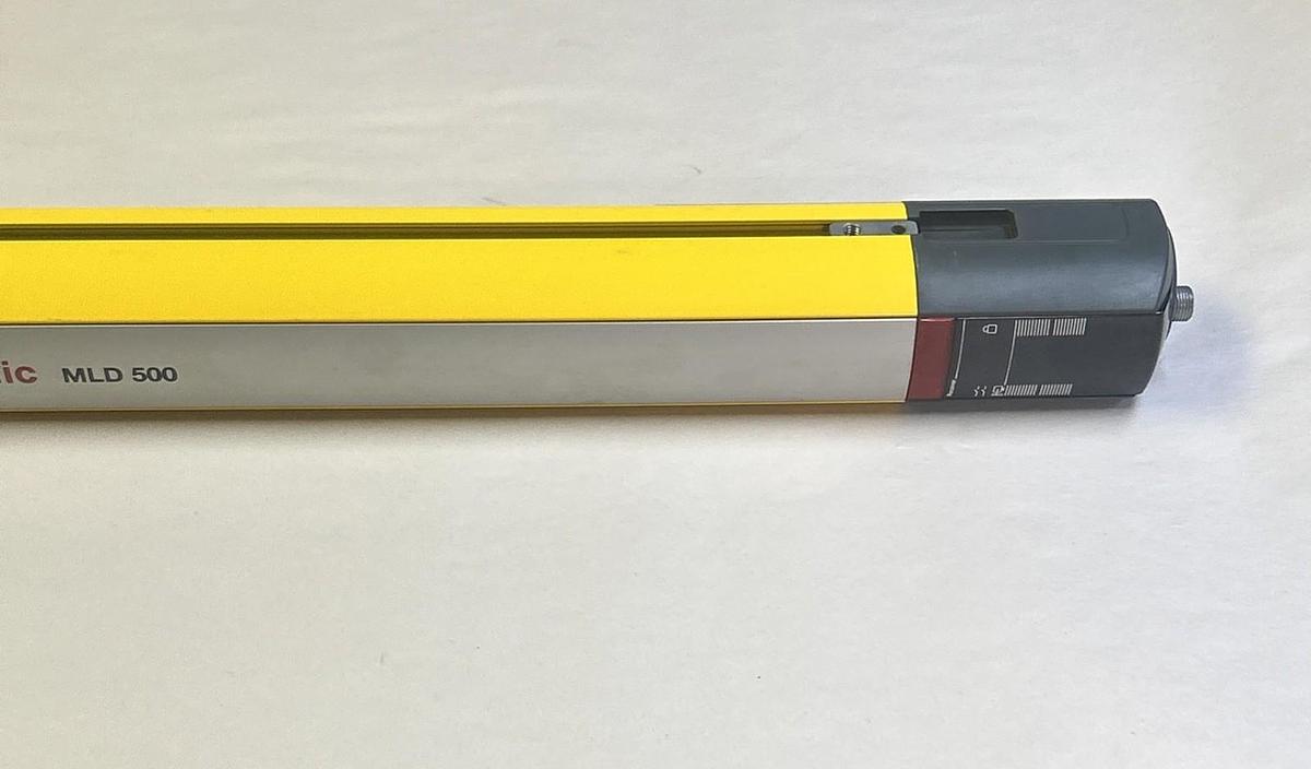 Used LEUZE ELECTRONIC,MLD510-XR2L/A.1,LIGHT CURTAIN RECEIVER