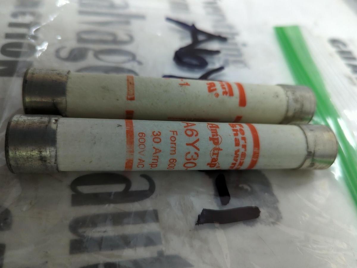 FERRAZ SHAWMUT,A6Y 30-1,AMP-TRAP FUSE 30 AMP 600 LOT OF 2 NOS