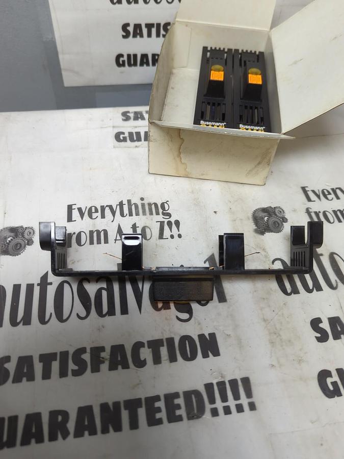 BUSSMANN,SAMI-21,FUSE COVERS  BOX OF 3  600V RK K5 H 0-30 NOS