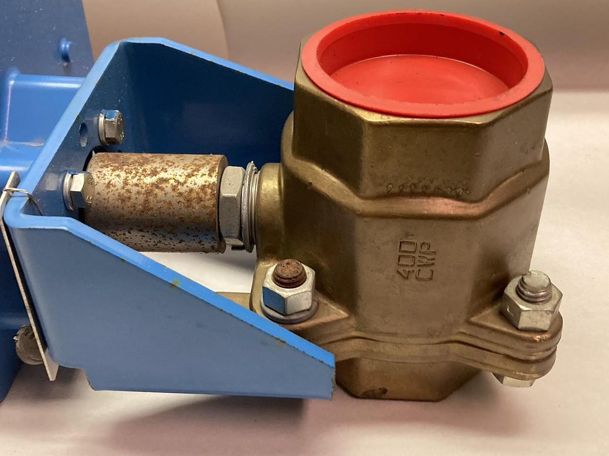 Used Neles-Jamesbury,EU-25-01-Q,Flange Ball Valve 115Vac 1.6A