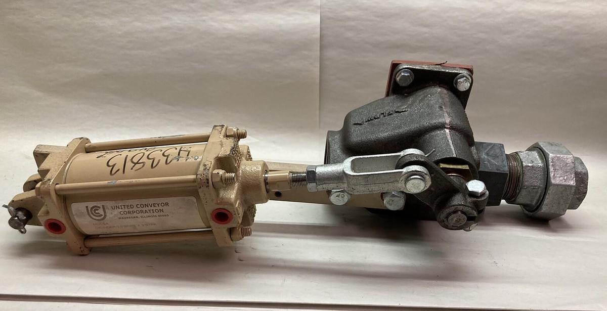 Used United Conveyor,1952-38,Lever Operated Vent Valve w/ 4401-54