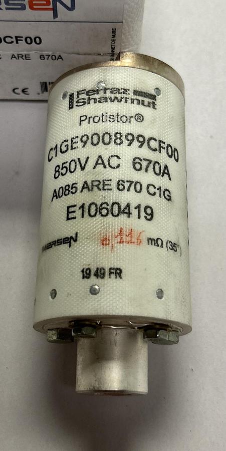 Used MERSEN FERRAZ SHAWMUT,C1GE900899CF00,FUSE LINK 670A 850V NEW