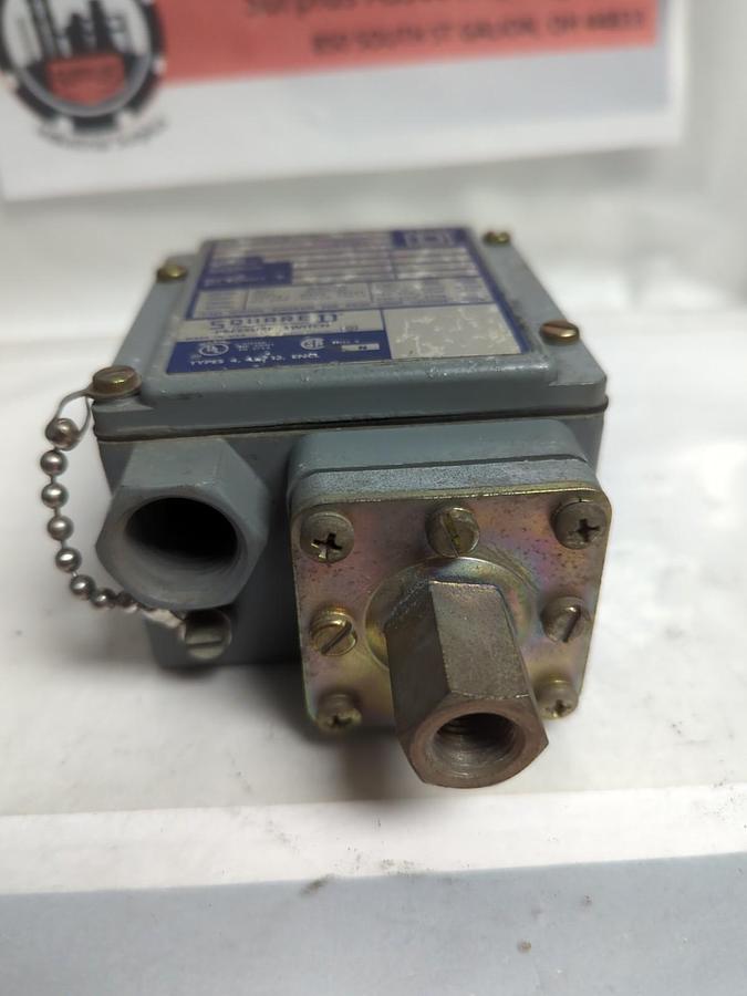 Used SQUARE D,9012 GAW-5,SERIES B PRESSURE SWITCH PRE-OWNED