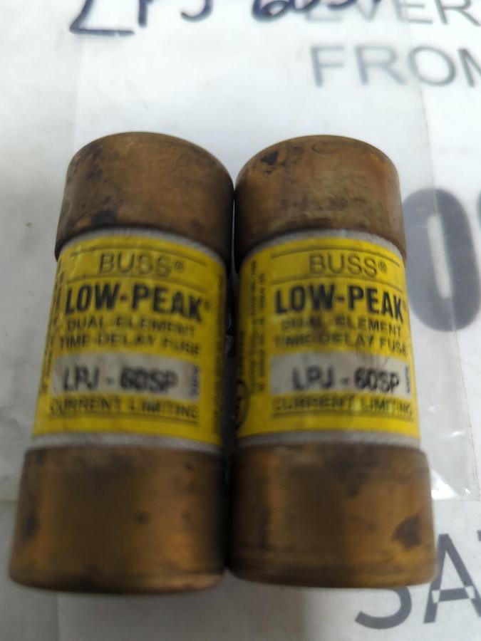 COOPER BUSSMANN,LPJ-60SP,LOW-PEAK 60 AMP FUSE LOT OF 2 NOS