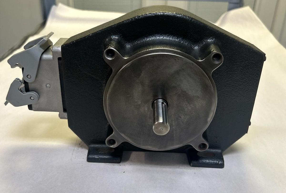 Used DYNAPAR NORTHSTAR,RT60600LS1C,ENCODER