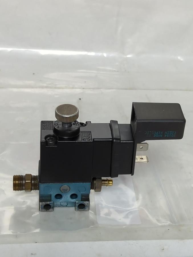 Used MAC VALVES,111B-504JB,SOLENOID POPPET VALVE PRE-OWNED
