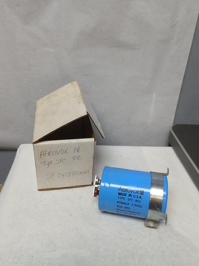 AEROVOX M,SFC-85C,CAPACITOR 47000UF 7.5VDC NOS