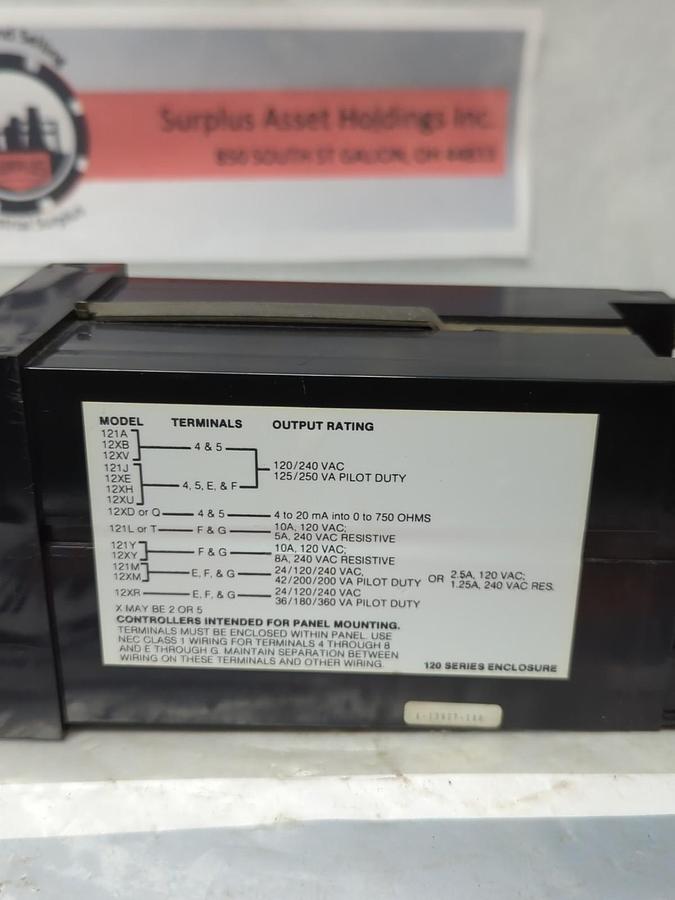 Used BARBER-COLEMAN,A-13927-100,ANALOG SET POINT TEMPERATURE CONTROLLER PRE-OWNED