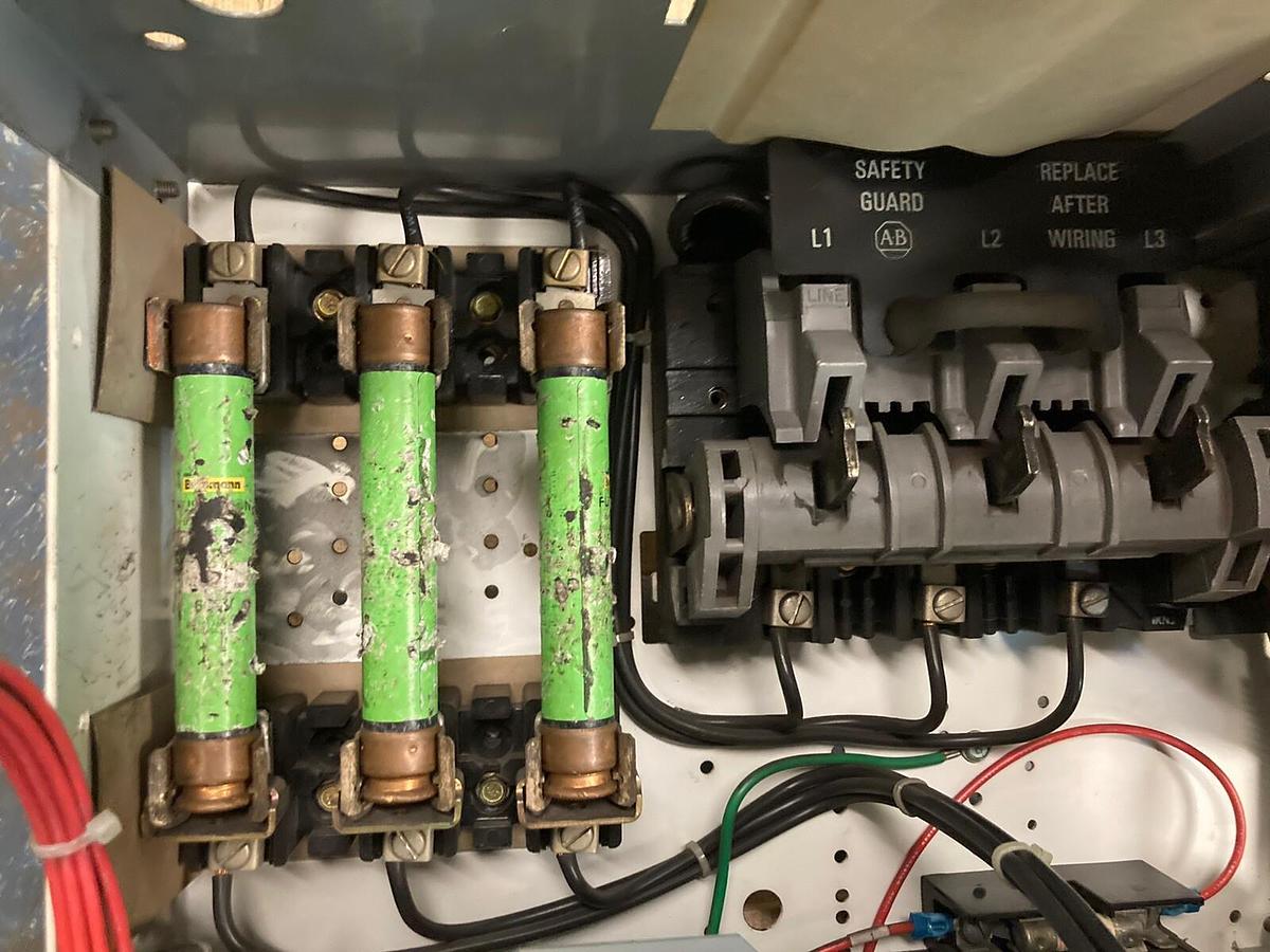 Used Allen-Bradley,2106B,Size 1 MCC 20 Inch Reversing Starter Feeder Bucket