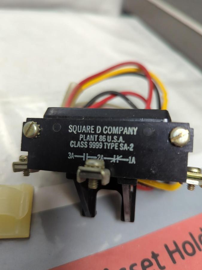 SQUARE D,86723,START-STOP PUSH BUTTON KIT NOS