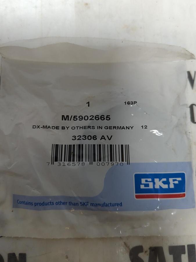 Used SKF,M/5902665 32306 AV,TAPERED ROLLER NILOS RING NEW