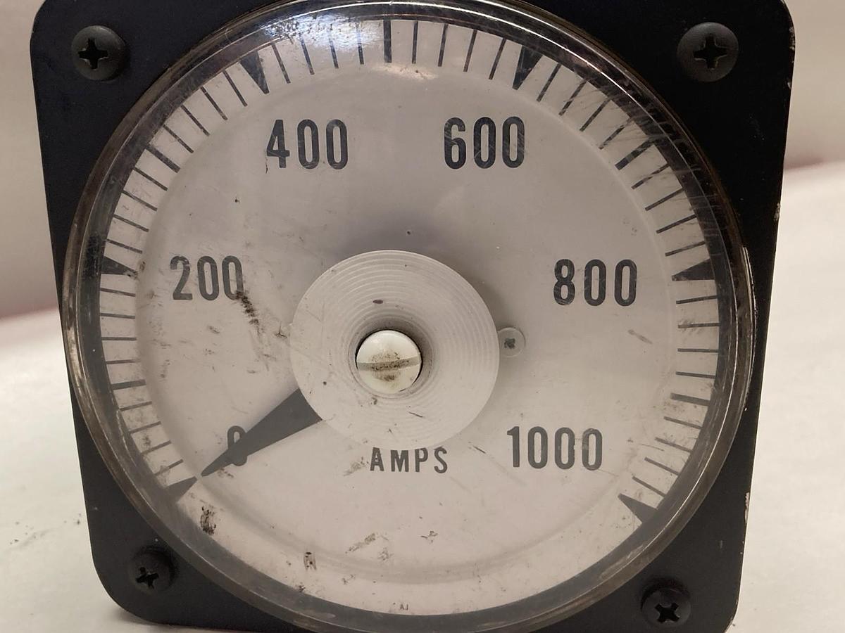 Used EIL Instruments,Model DB-40,Panel Mount Meter 0-10VDC Scale 0-1000 AMPS