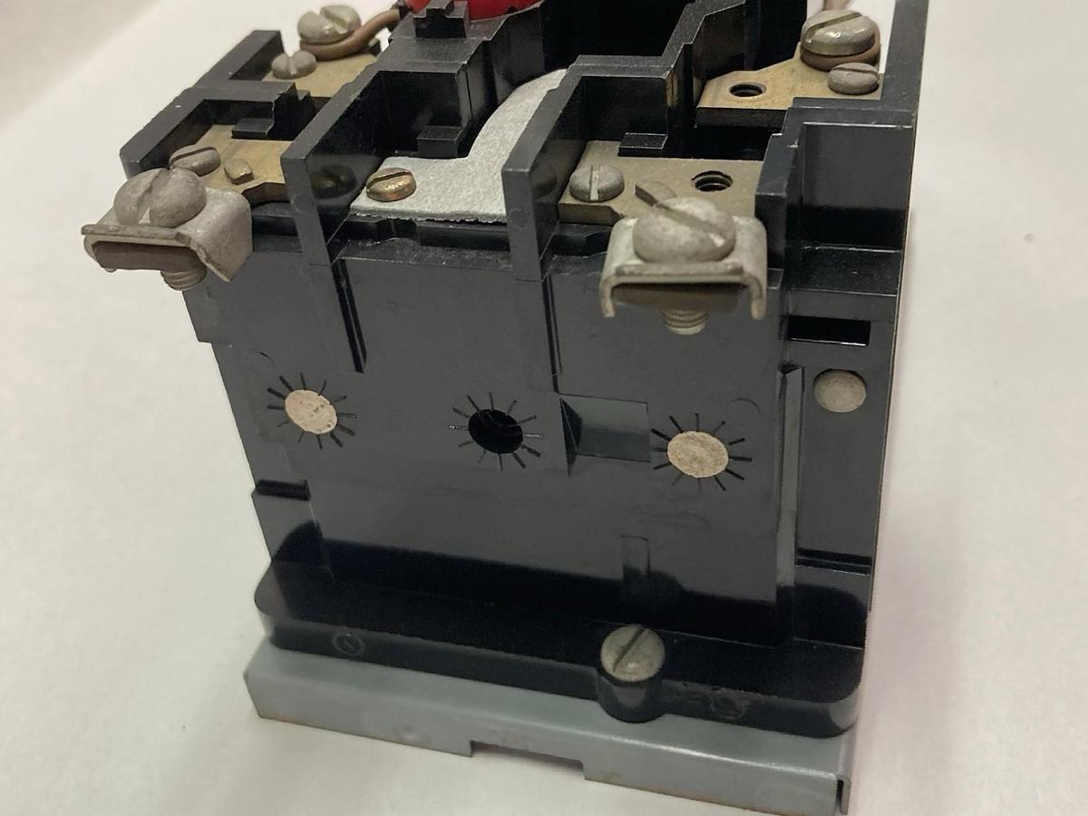 Used Westinghouse,B100MOB,Manual Motor Starter Sizeo M-O B100-1