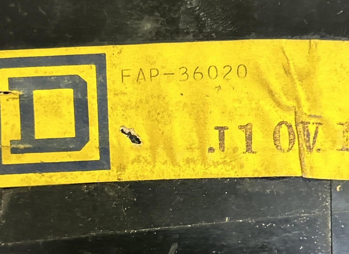 Used SQUARE D,FAP36020,CIRCUIT BREAKER 20A 600V 3P