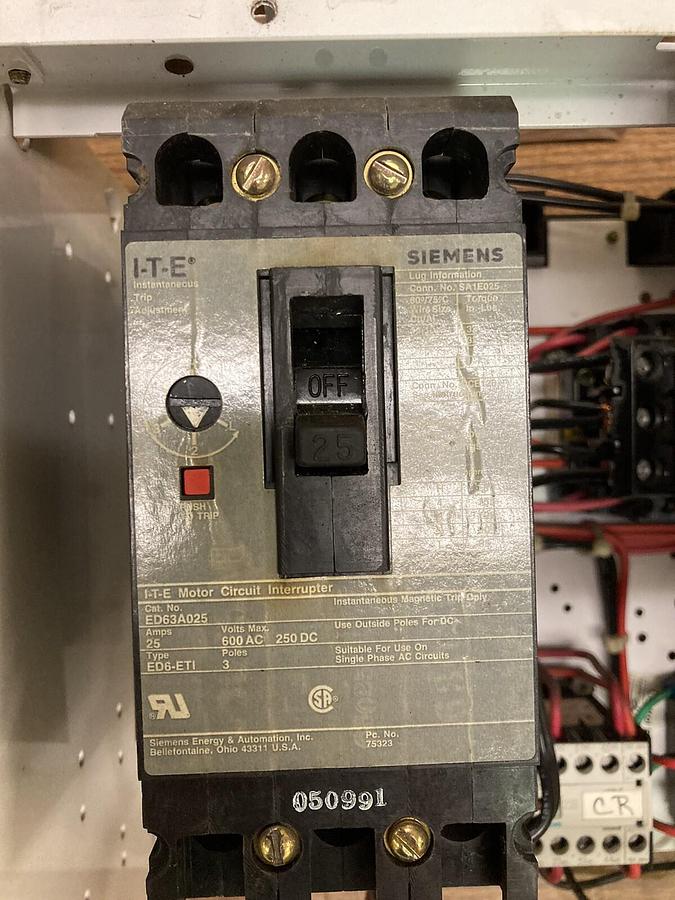 Used ITE Siemens,Model 95 36-89033,25 Amps Size 1 MCC Starter Bucket