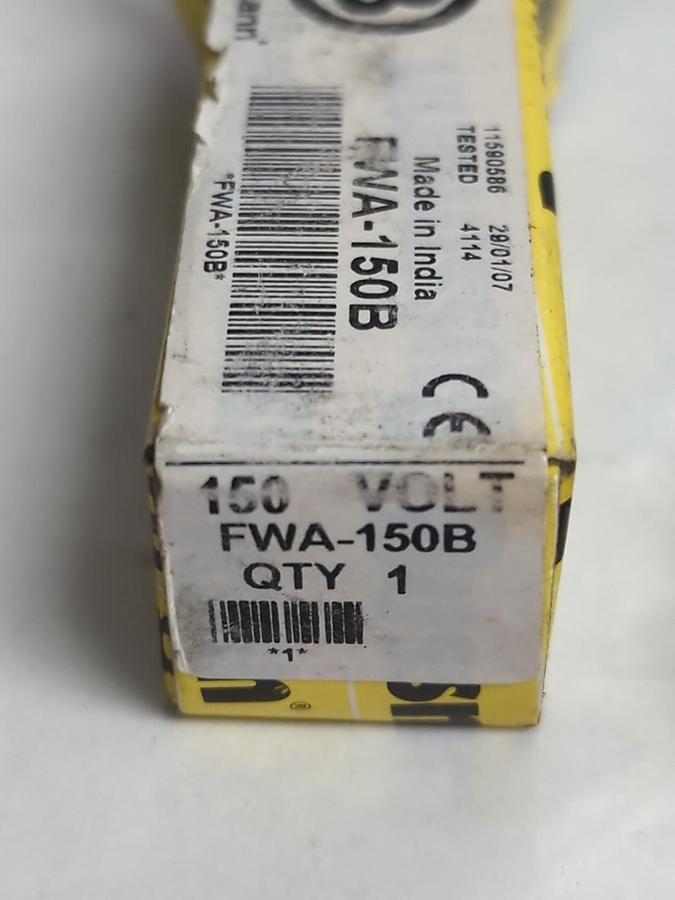 COOPER BUSSMANN,FWH-150B,SEMICONDUCTOR 150 AMP FUSE NOS
