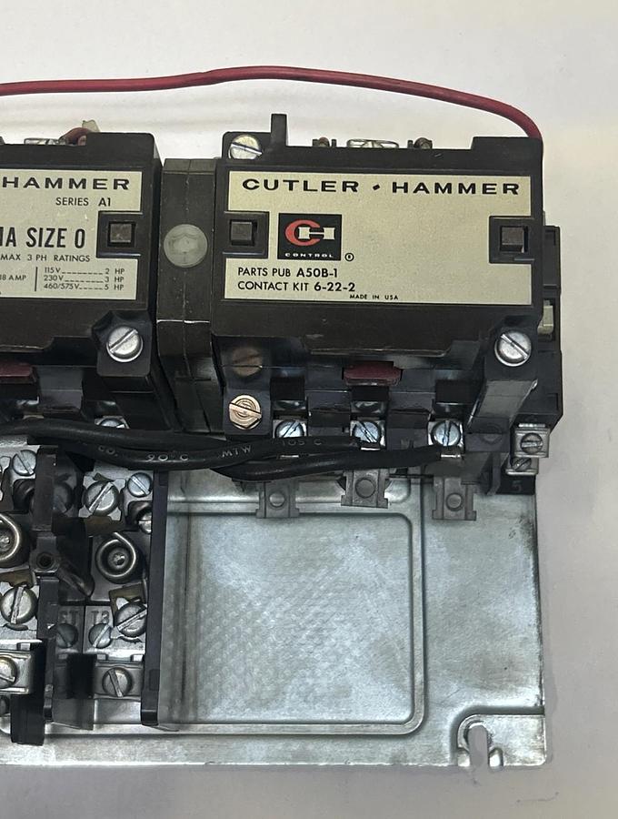 Used CUTLER-HAMMER,A50BN0,REVERSING STARTER SIZE 0
