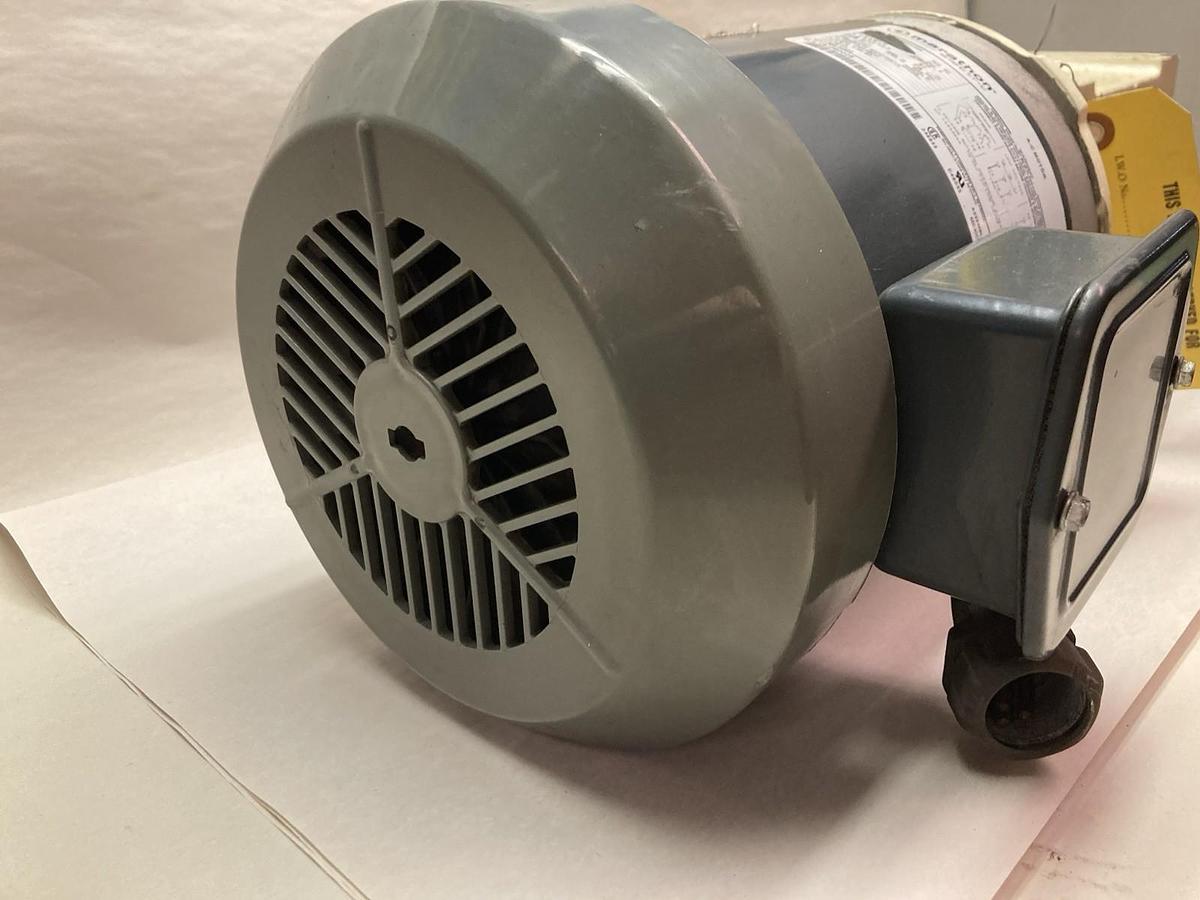 Used Dodge,20Q30R56WP,Tigear Gear Reducer Ratio 30:1 1HP 1745RPM