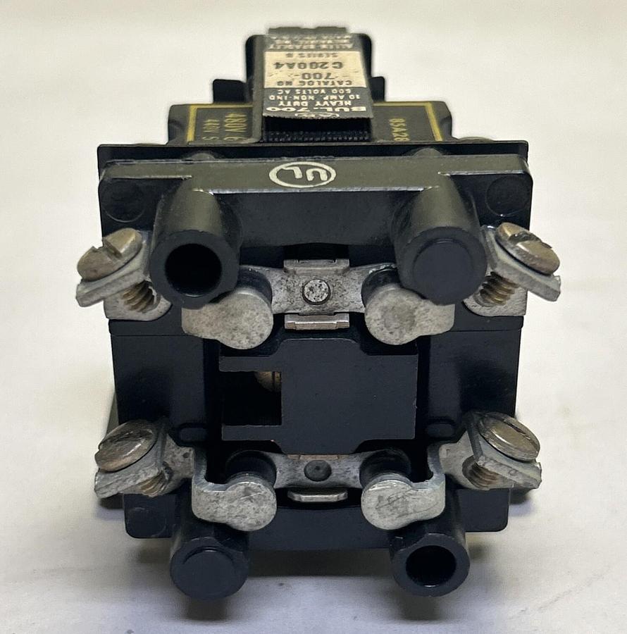 Used ALLEN BRADLEY,700-C200A4,CONTROL RELAY 10A 600V