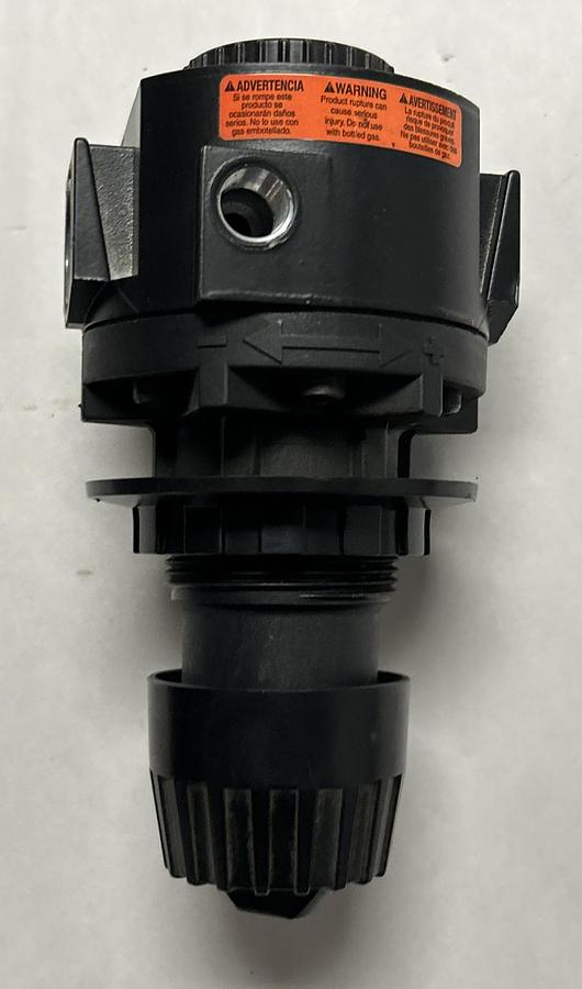 Used WILKERSON,R26-04-000,PNEUMATIC REGULATOR 1/2IN