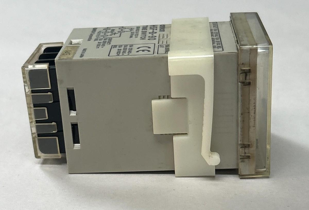 Used OMRON,H5F-B-90,TIME SWITCH