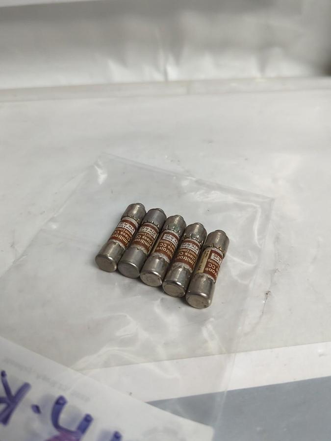 Used COOPER BUSSMANN,KTK-R-20,LIMITRON 20 AMP FUSE LOT OF 5 PRE-OWNED