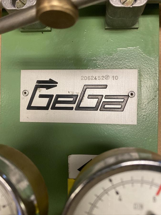 Used GEGA,2062452-10,GAUGE GAS REGULATOR