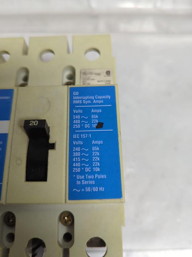 Used CUTLER-HAMMER,GD 22K,CIRCUIT BREAKER 20 AMP 3-POLE PRE-OWNED