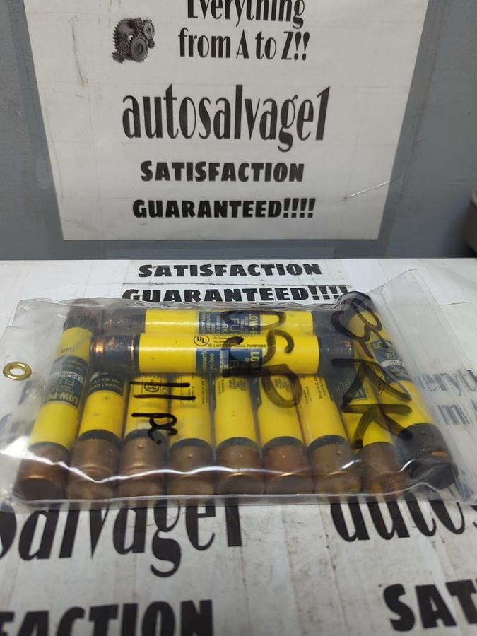 COOPER BUSSMANN,LPS-RK-10SP,LOW-PEAK 10 AMP FUSES LOT OF 11 NOS