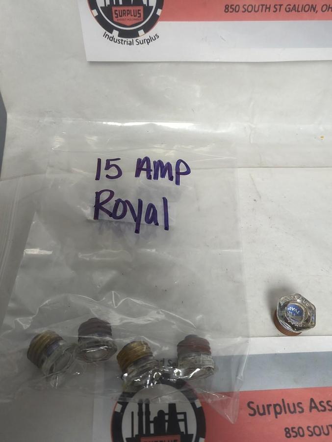 Used ROYAL,15 AMP,SCREW IN FUSE 15 AMP LOT OF 5 PRE-OWNED