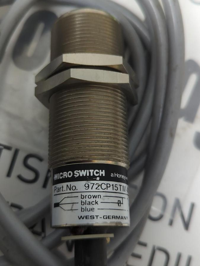 HONEYWELL,972CP15TM-A13N-L,MICROSWITCH SENSOR 10-48 VDC MISSING BOX NOS