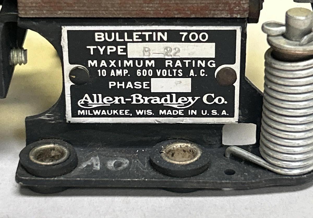 Used ALLEN BRADLEY,700B22,RELAY