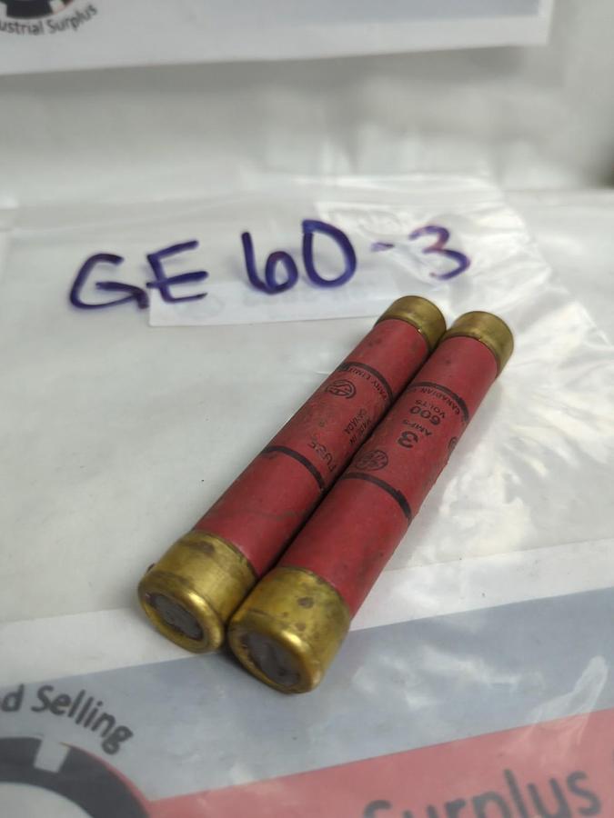 Used GE,60-3,ENCLOSED FUSE 3 AMP LOT OF 2 PRE-OWNED