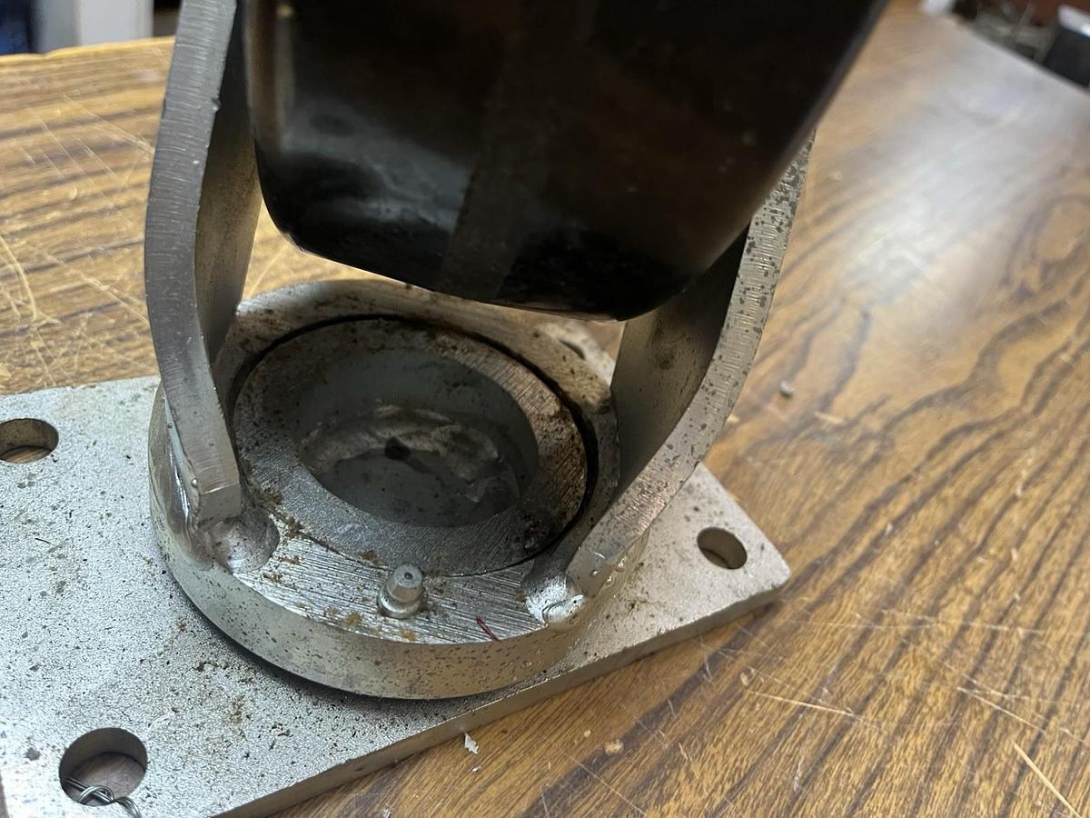 CASTER CONCEPTS,8"X3" LASERLINE SWIVEL CASTER
