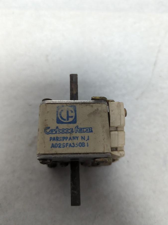 Used CARBONE FERRAZ,A025FA350B-1,FUSE 350AMP 250V PRE-OWNED
