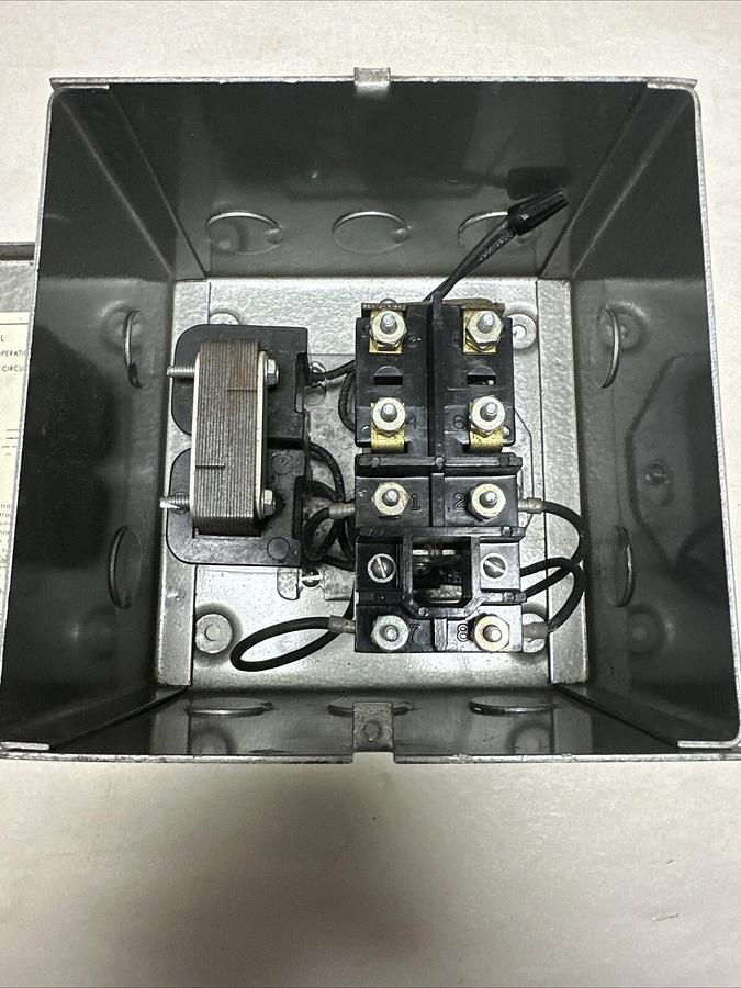 Used Charles F Warrick,Type TF,Liquid Level Control 220V 15A (G119)