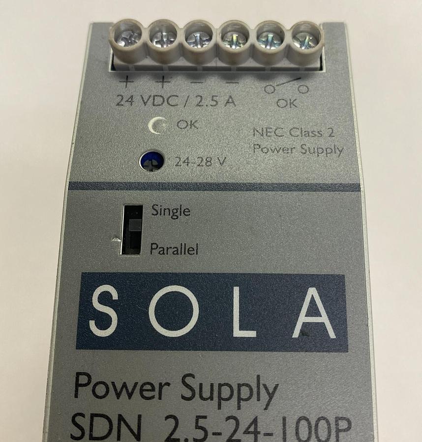 Used SOLA HD,SDN-2.5-24-100P,POWER SUPPLY 2.5A 24VDC