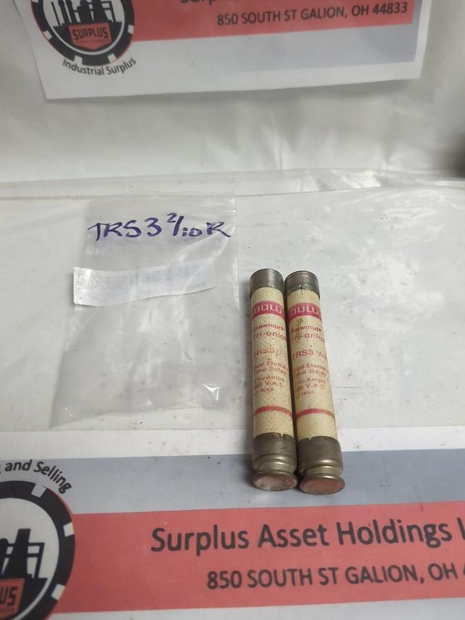 Used GOULD SHAWMUT,TRS3-3/10R,TRI-ONIC 3-3/10R AMP FUSE LOT OF 2 PRE-OWNED