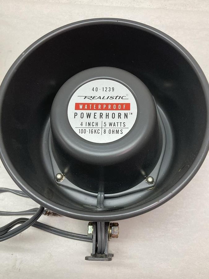Used Realistic,40-1239,Waterproof Powerhorn 4 Inch 5 Watts 8 Ohms