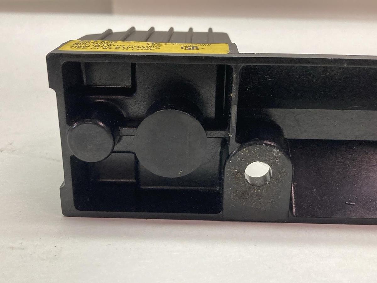 Bussman,R25100-1CR,Fuse Block 250V 100A 60C Wire